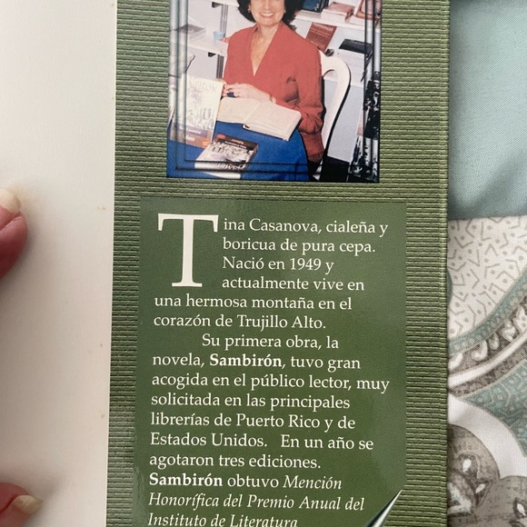 Books in Spanish, Puerto Rico authors - Picture 11 of 16